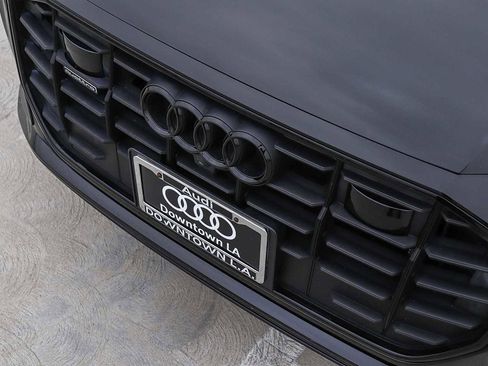 Used 2023 Audi Q8 Premium Plus w/ Premium Plus Package AWD/4WD image 8