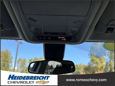 Certified 2023 Chevrolet Equinox LT image 33