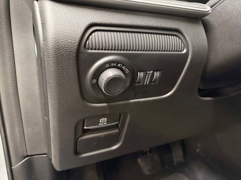 New 2026 Jeep Grand Wagoneer L Limited image 24