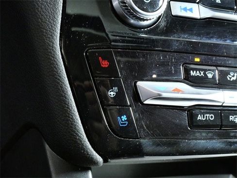 Certified 2023 Ford Explorer Limited w/ Equipment Group 301A image 21