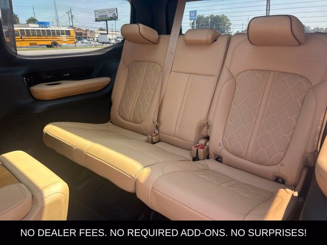 Used 2023 Jeep Grand Wagoneer Series III AWD/4WD image 36