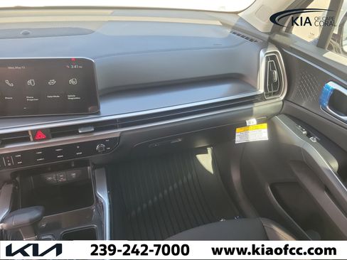 New 2026 Kia Sorento LX FWD image 22