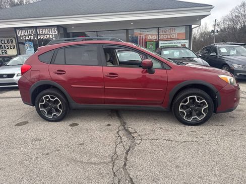 Used 2013 Subaru Crosstrek 2.0i Premium AWD/4WD image 5