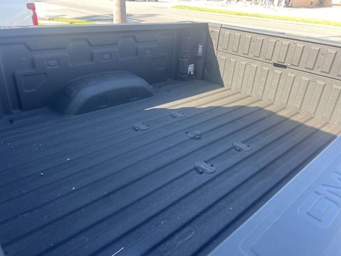 Used 2024 GMC Sierra 2500 Denali w/ Denali Reserve Package image 8