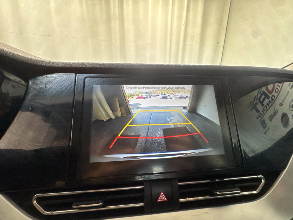 Used 2020 Kia Niro LX FWD image 28