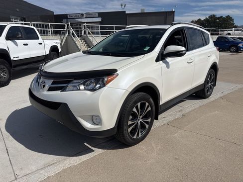 Used 2015 Toyota RAV4 Limited image 1