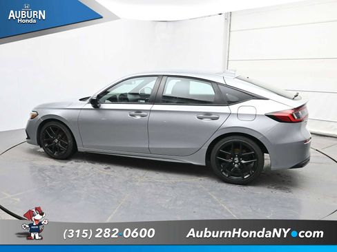 Used 2022 Honda Civic Sport image 15