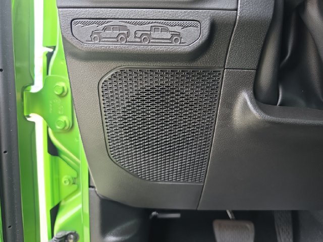 Used 2025 Jeep Wrangler Unlimited Rubicon 392 AWD/4WD image 14