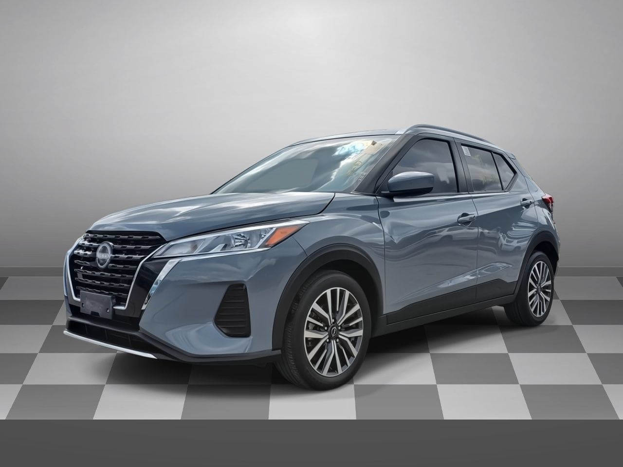 Used 2024 Nissan Kicks SV FWD image 3