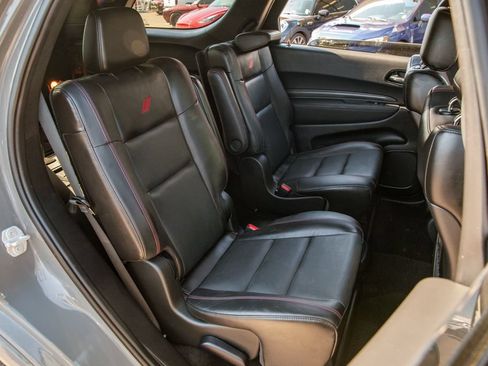 Used 2022 Dodge Durango R/T w/ Tow 'N Go Package AWD/4WD image 12