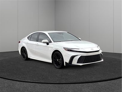Used 2025 Toyota Camry SE