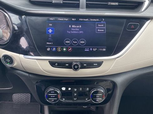 Used 2021 Buick Encore GX Select image 10