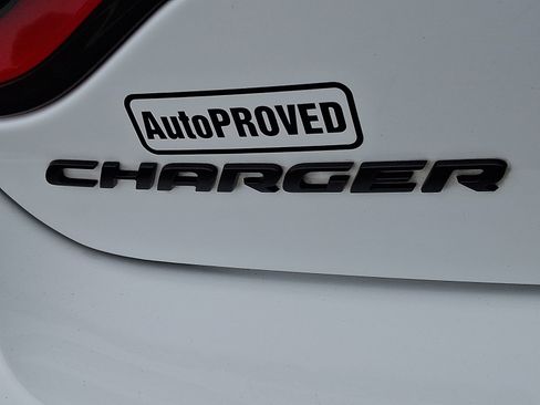 Used 2022 Dodge Charger Scat Pack w/ Driver Convenience Group RWD image 29