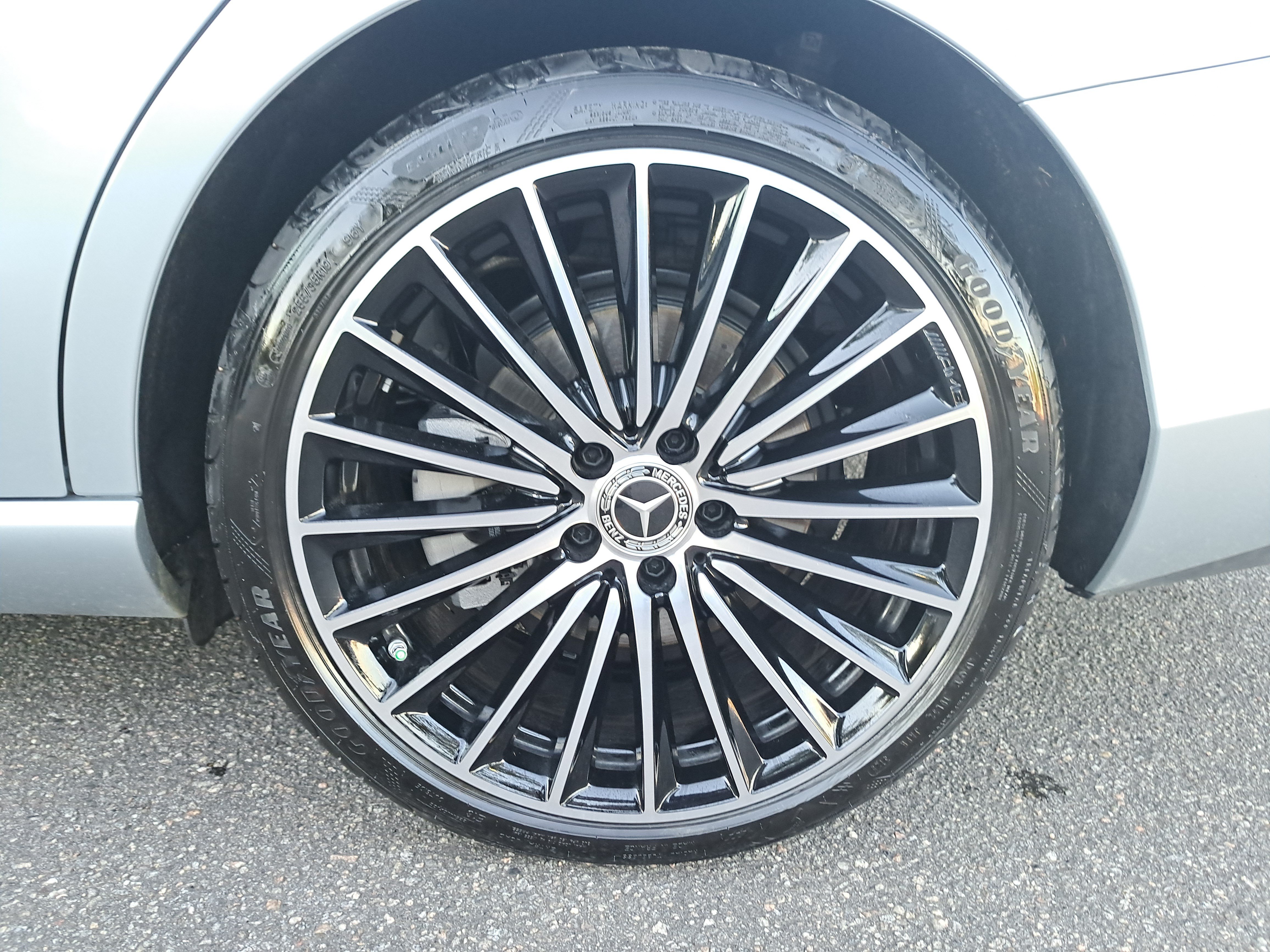 Used 2026 Mercedes-Benz C 300 Sedan image 35