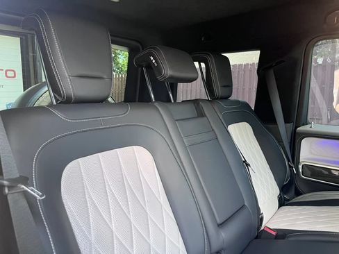Used 2024 Mercedes-Benz G 63 AMG 4MATIC image 16