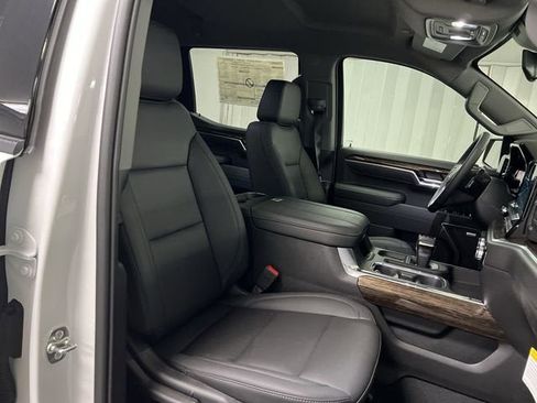 New 2026 GMC Sierra 1500 Elevation w/ Elevation Premium Package AWD/4WD image 28