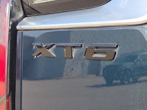Used 2024 Cadillac XT6 Sport w/ Technology Package AWD/4WD image 9