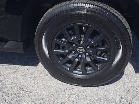 Certified 2025 Nissan Armada SV image 8