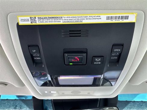 Certified 2025 Lexus ES 350 w/ Premium Package image 23