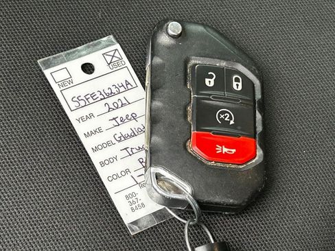 Used 2021 Jeep Gladiator Rubicon image 43
