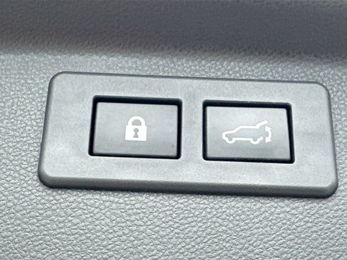 Used 2021 Subaru Forester Limited AWD/4WD image 35