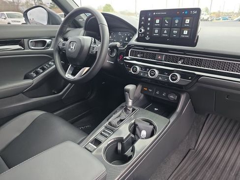 Used 2025 Honda Civic Sport Touring image 18