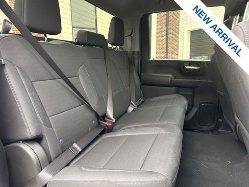Used 2025 Chevrolet Silverado 2500 Custom w/ Custom Value Package image 11
