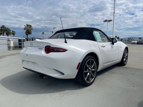 Certified 2023 MAZDA MX-5 Miata Grand Touring RWD image 2
