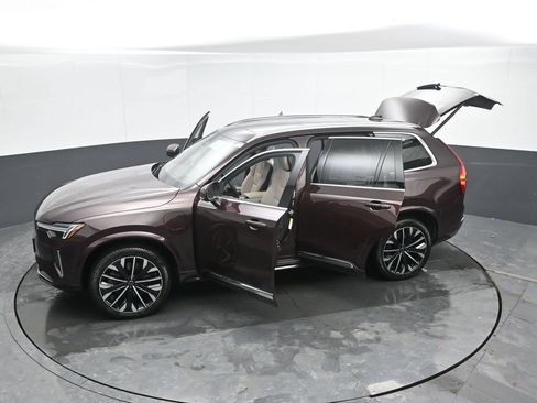 New 2026 Volvo XC90 T8 Ultra w/ Protection Package Premier AWD/4WD image 49