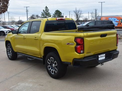 Used 2023 Chevrolet Colorado Z71 w/ Z71 Convenience Package 2 image 8