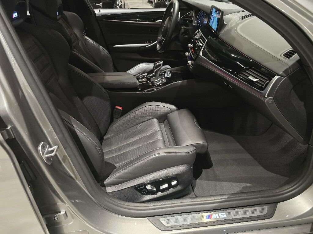 Used 2018 BMW M5 AWD/4WD image 36