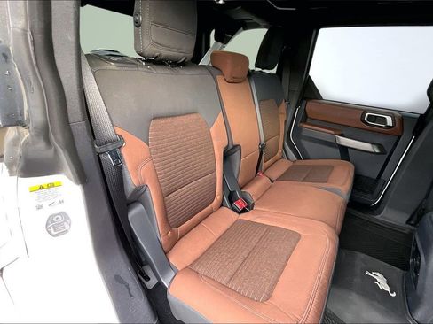 Used 2023 Ford Bronco Outer Banks AWD/4WD image 26