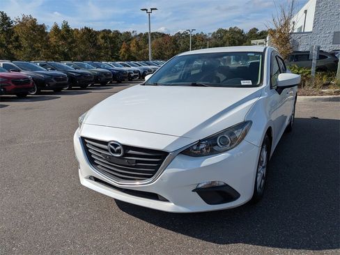 Used 2014 MAZDA MAZDA3 i Touring image 8