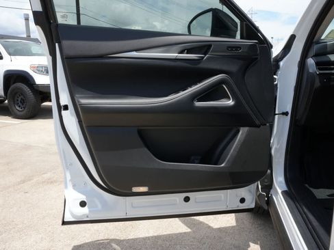New 2027 INFINITI QX60 Luxe w/ Cargo Package FWD image 18