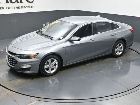 Used 2024 Chevrolet Malibu LT image 42