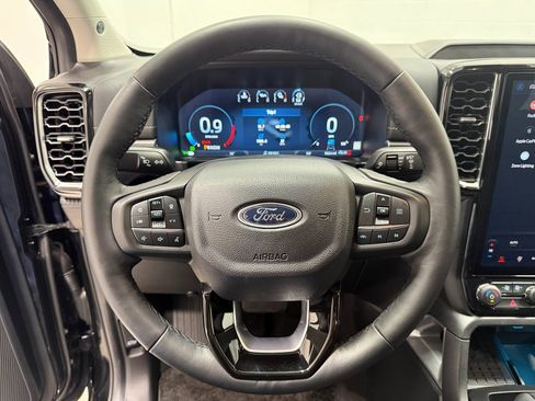 Used 2024 Ford Ranger Lariat w/ FX4 Off-Road Package image 21