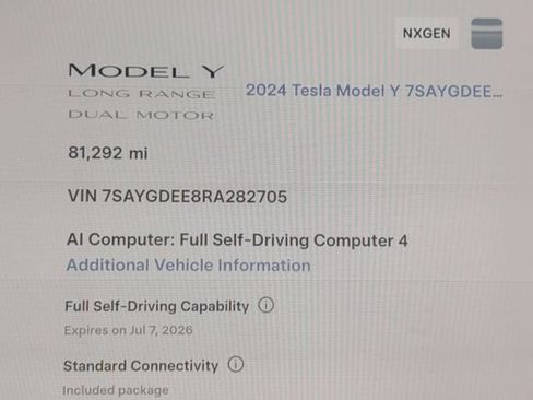 Used 2024 Tesla Model Y Long Range AWD/4WD image 32