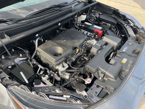 Used 2025 Toyota RAV4 XLE w/ Convenience Package image 11