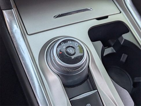 Used 2020 Ford Explorer XLT w/ Equipment Group 202A image 29