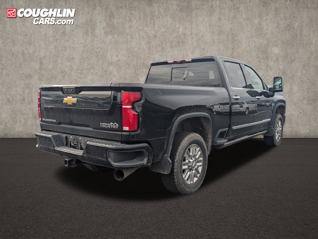 Used 2025 Chevrolet Silverado 3500 High Country w/ High Country Premium Package AWD/4WD image 8