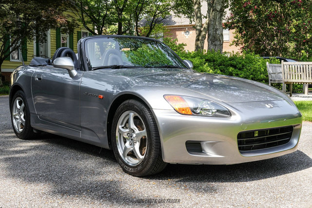 Used 2000 Honda S2000 image 12