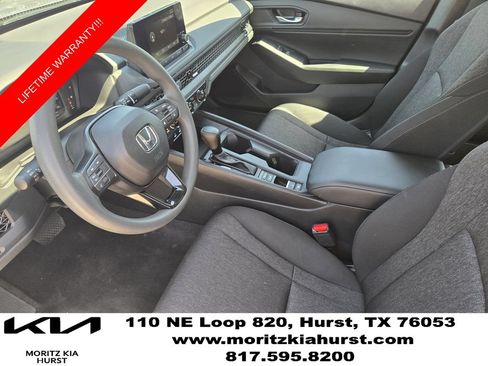 Used 2024 Honda Accord EX image 18