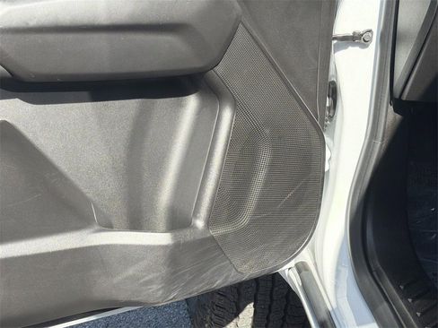 Used 2023 GMC Canyon Elevation w/ Elevation Premium Package image 19