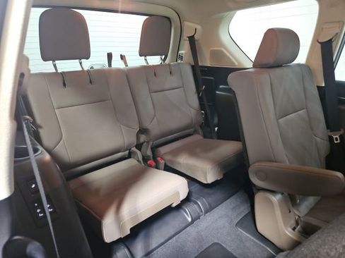 Used 2022 Lexus GX 460 Premium image 32