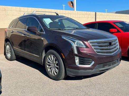 Used 2017 Cadillac XT5 FWD w/ LPO, Wheel Lock Package image 1