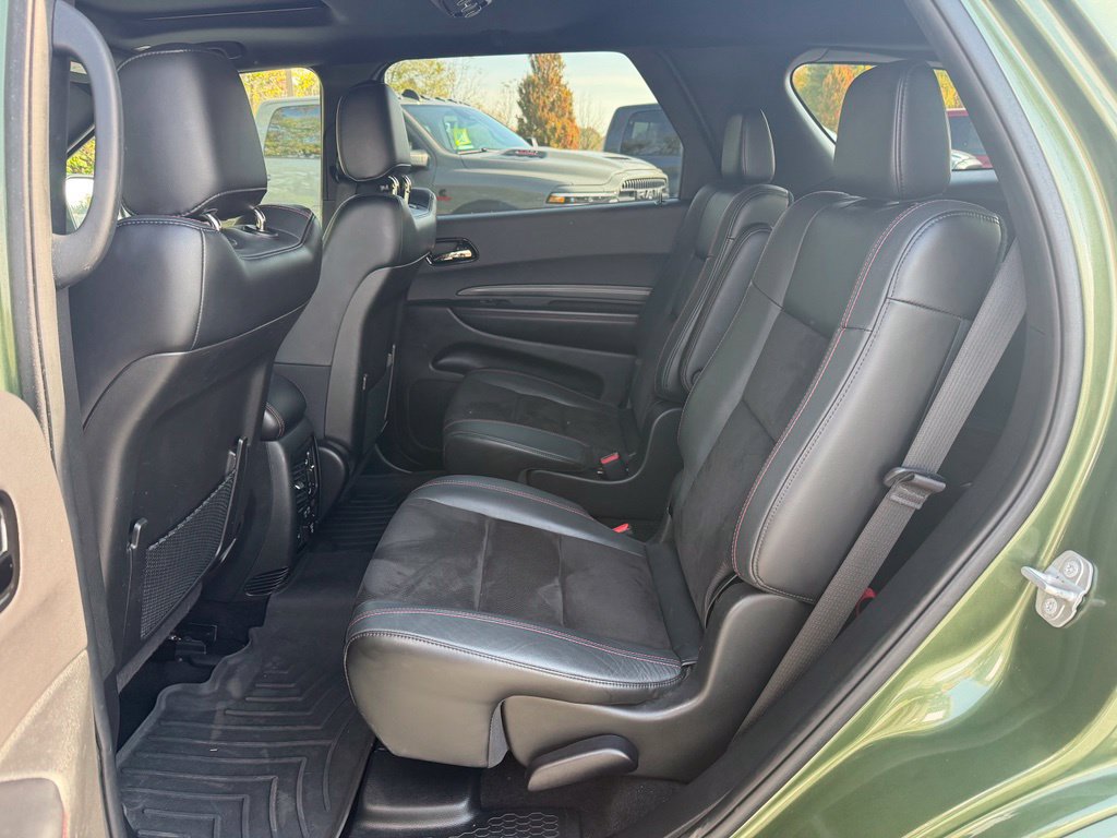 Used 2021 Dodge Durango R/T w/ Blacktop Package AWD/4WD image 19