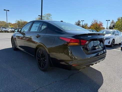 New 2025 Nissan Altima 2.5 SV w/ SV Special Edition Package image 7