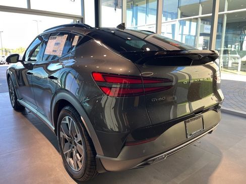 New 2024 Genesis GV60 RWD image 5