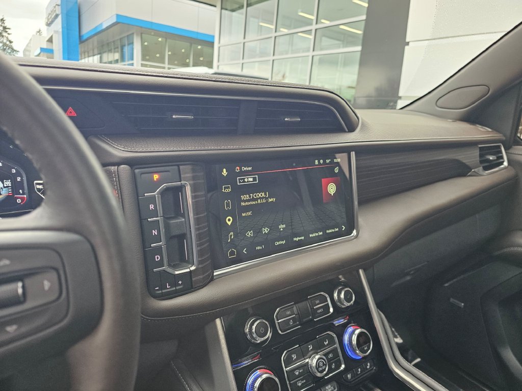 Used 2024 GMC Yukon Denali w/ Denali Reserve Package AWD/4WD image 28