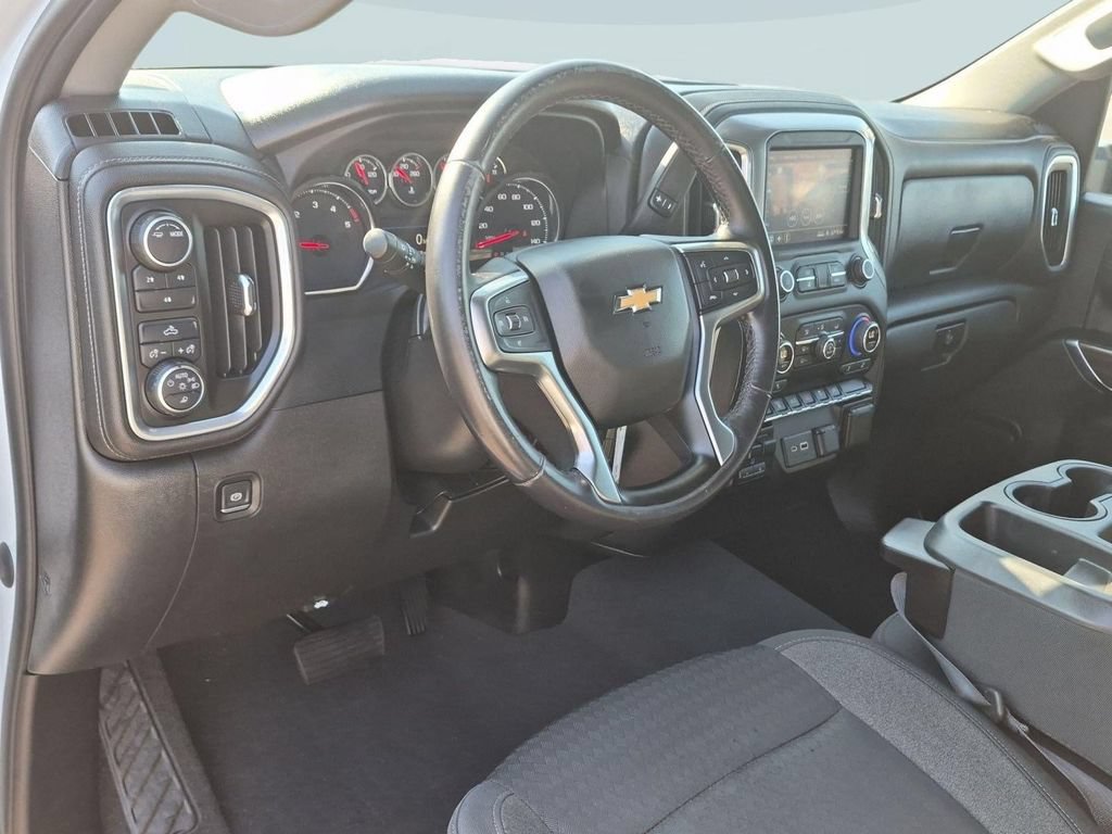 Used 2022 Chevrolet Silverado 2500 LT w/ Fleet Comfort Package AWD/4WD image 13